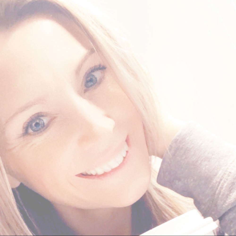 Hi, everyone! I’m Crystal. 👋🏼👩🏼